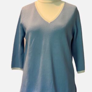 Duna Blue V-Neck Sweater Size L New 0132